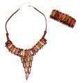 Triangular Pearls Necklace made of Precious Woods 'Indiana' and its Bracelet