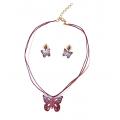Necklace Leather with a Butterfly in Amaranth and the ear rings in Amaranth